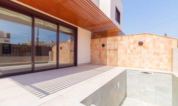 Resale - Villa - Santiago de la Ribera - Playa de santiago de la ribera