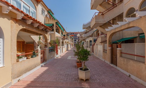 Reventa - Apartamento - Torrevieja - Acequion