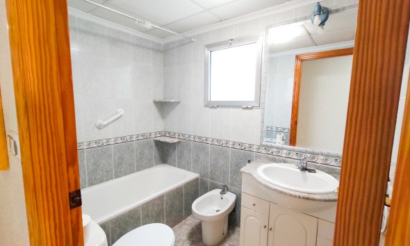 Rynek Wtórny - Apartament / Duplex - Guardamar del Segura