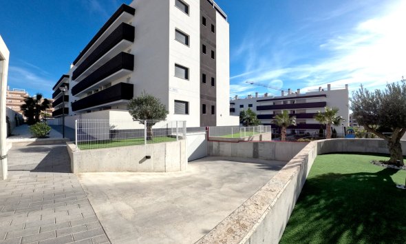 Rynek Wtórny - Apartament - Orihuela Costa - Villamartín