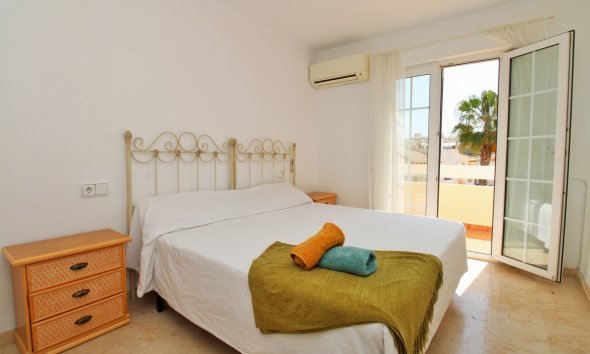 Resale - Terraced house / Townhouse - Orihuela Costa - Las Ramblas