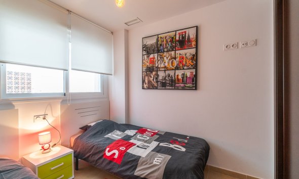 Resale - Apartment - Orihuela Costa - Villamartín
