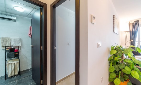 Resale - Apartment - Orihuela Costa - Villamartín