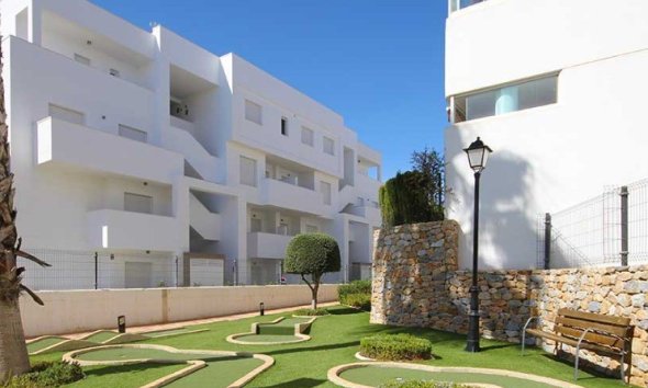 Resale - Apartment - Orihuela Costa - Villamartín