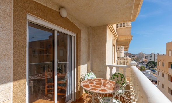 Resale - Apartment - Torrevieja - Nueva Torrevieja