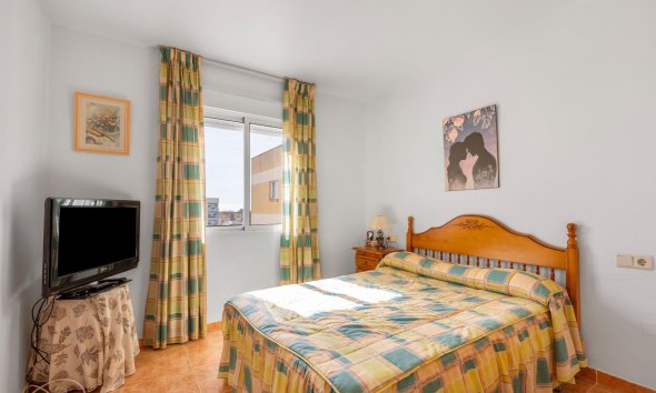 Resale - Apartment - Torrevieja - Nueva Torrevieja