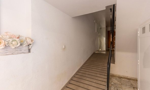 Resale - Apartment - Torrevieja - Nueva Torrevieja