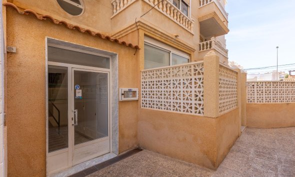 Resale - Apartment - Torrevieja - Nueva Torrevieja