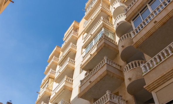 Resale - Apartment - Torrevieja - Nueva Torrevieja