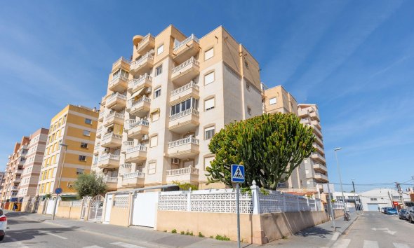 Resale - Apartment - Torrevieja - Nueva Torrevieja