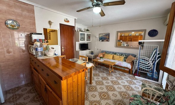 Resale - Bungalow - Torrevieja - Playa de los Naufragos