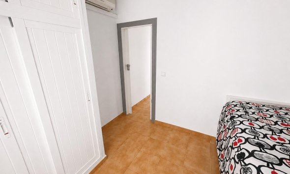 Resale - Apartment - Torrevieja - La Mata