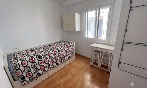 Resale - Apartment - Torrevieja - La Mata
