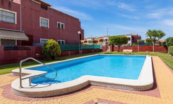 Resale - Bungalow - Los Altos - Dream Hills - Dream Hills 2