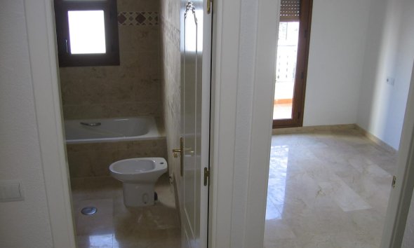 Resale - Duplex / Two-storey apartment - Orihuela Costa - Villamartín