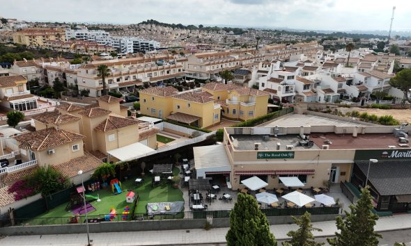 Resale - Commercial premises / Commercial unit / Retail space - Orihuela Costa - Villamartín