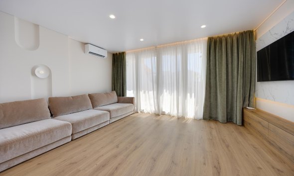 Resale - Apartment - Torrevieja