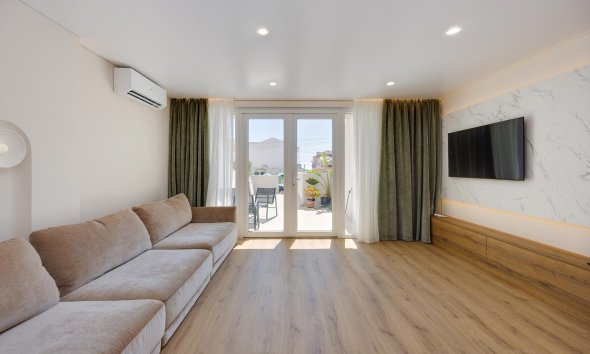 Resale - Apartment - Torrevieja