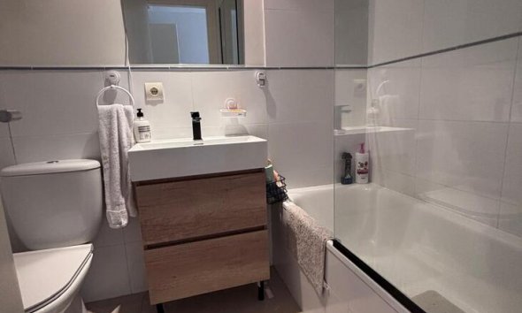 Resale - Apartment - Orihuela Costa - La Fuente