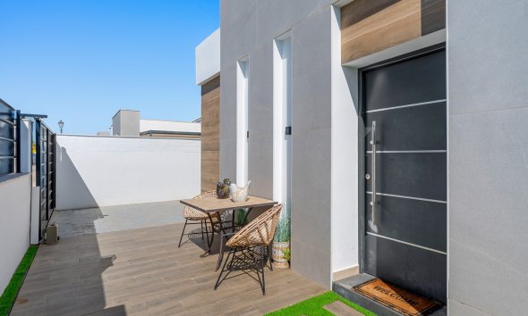 Resale - Villa - Fortuna - Urbanizacion Las Kalendas