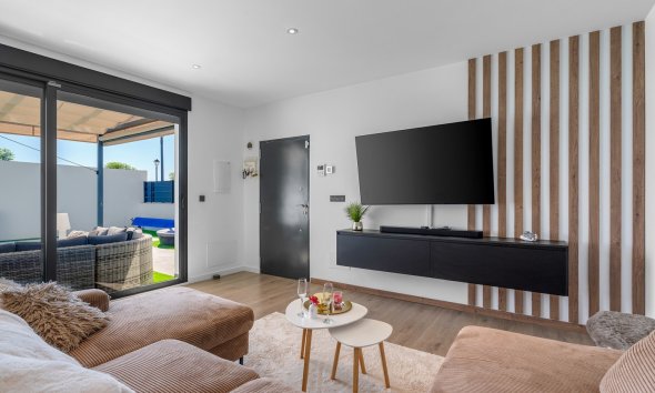 Resale - Villa - Fortuna - Urbanizacion Las Kalendas