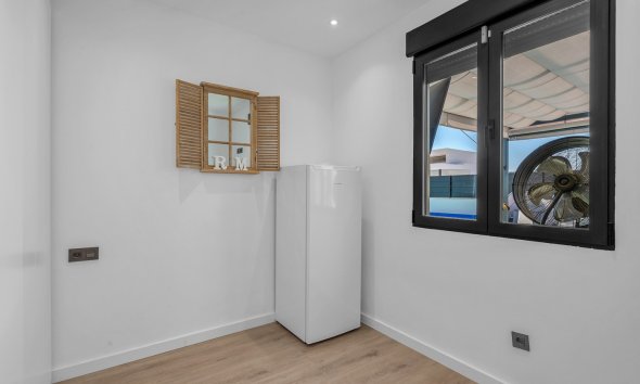 Resale - Villa - Fortuna - Urbanizacion Las Kalendas