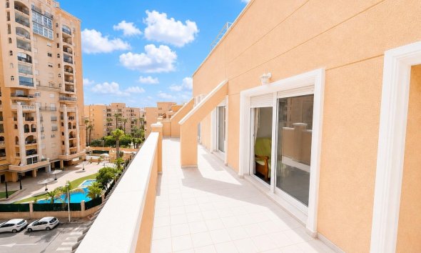 Resale - Apartment - Torrevieja - Playa de los Locos