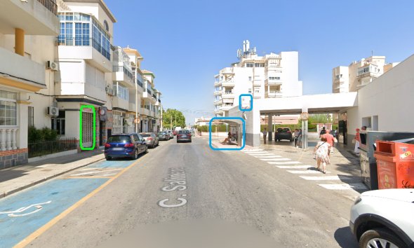 Resale - Commercial premises / Commercial unit / Retail space - Torrevieja - Centro
