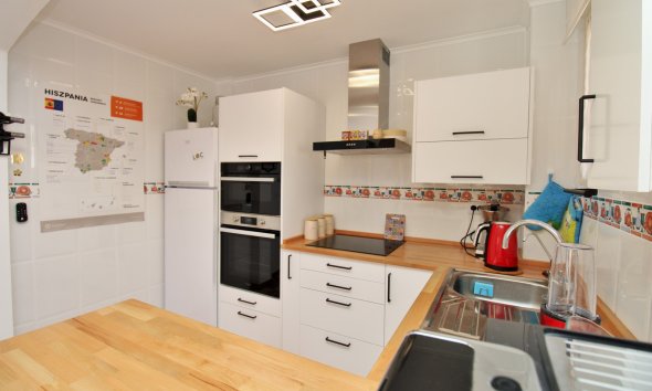 Resale - Terraced house / Townhouse - Orihuela Costa - Cabo Roig
