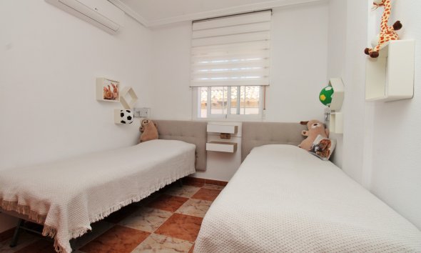 Resale - Terraced house / Townhouse - Orihuela Costa - Cabo Roig