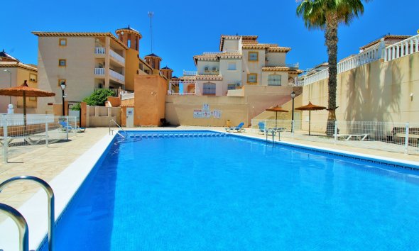 Resale - Terraced house / Townhouse - Orihuela Costa - Cabo Roig