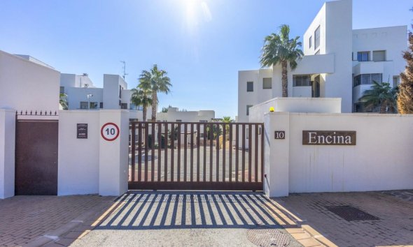 Resale - Apartment - Orihuela Costa - Las Colinas Golf