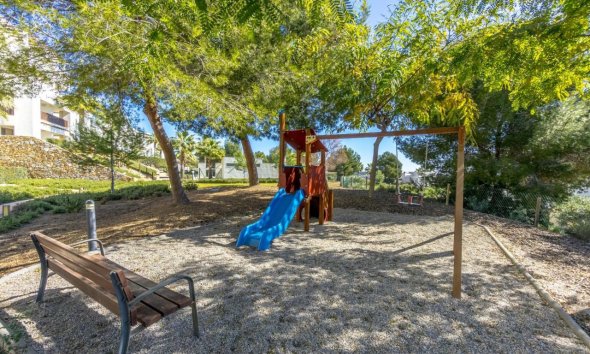 Resale - Apartment - Orihuela Costa - Las Colinas Golf