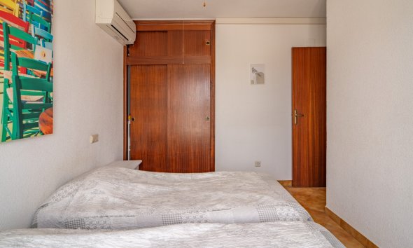 Resale - Apartment - Orihuela Costa - Cabo Roig