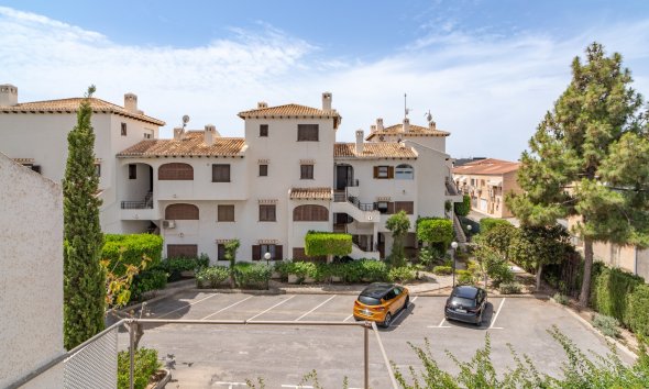 Resale - Apartment - Orihuela Costa - Cabo Roig