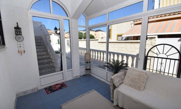 Resale - Terraced house / Townhouse - Punta Prima