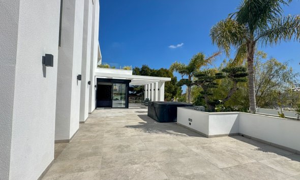 Resale - Villa - Orihuela Costa - Villamartín