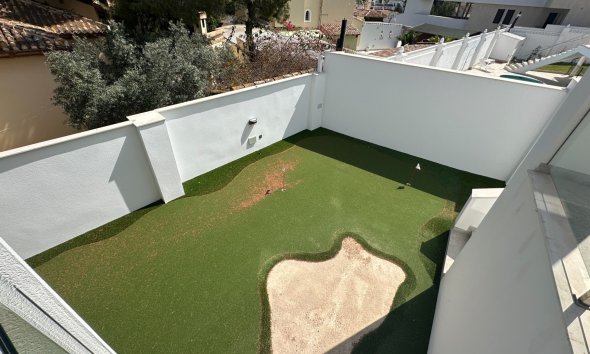 Resale - Villa - Orihuela Costa - Villamartín