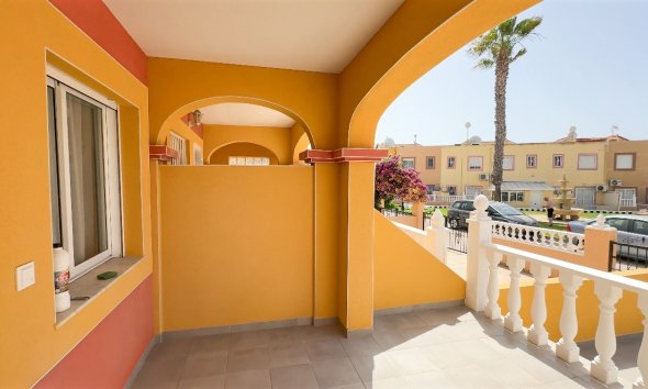 Resale - Townhouse / Terraced House - Orihuela Costa - La Regia