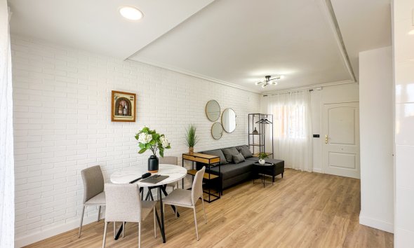 Resale - Terraced house / Townhouse - Orihuela Costa - La Regia