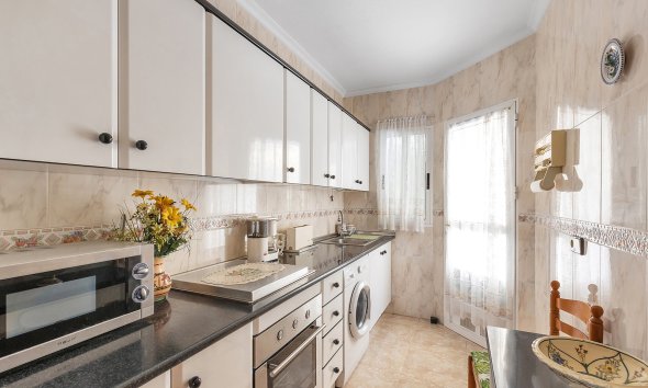 Reventa - Villa - Los Alcazares - Centro