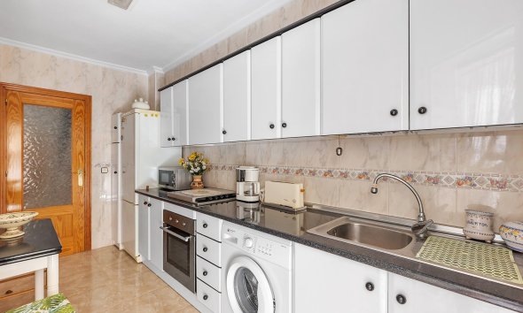 Reventa - Villa - Los Alcazares - Centro