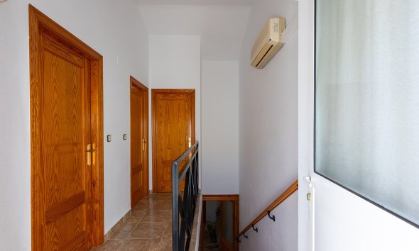 Reventa - Villa - Los Alcazares - Centro