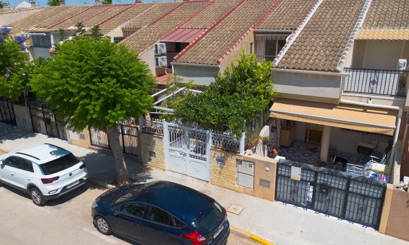 Reventa - Villa - Los Alcazares - Centro