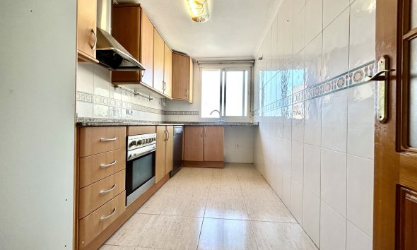 Resale - Apartment - Torrevieja