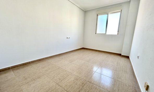 Resale - Apartment - Torrevieja