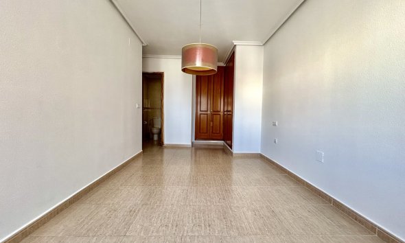 Resale - Apartment - Torrevieja