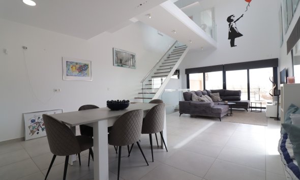 Reventa - Villa - Benijofar