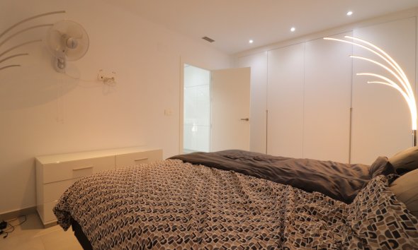 Reventa - Villa - Benijofar