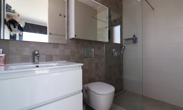 Reventa - Villa - Benijofar